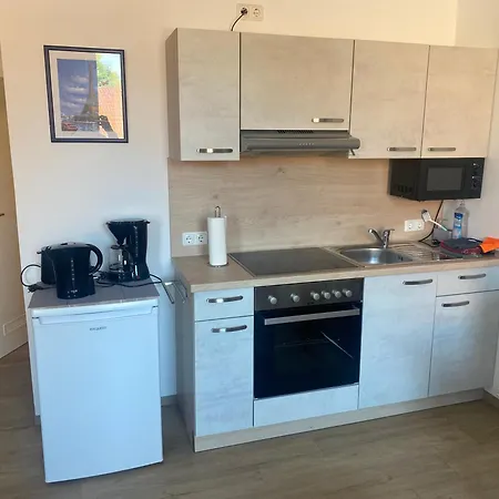 Schuetzenholz Einraumwohnung- Zwei Betten